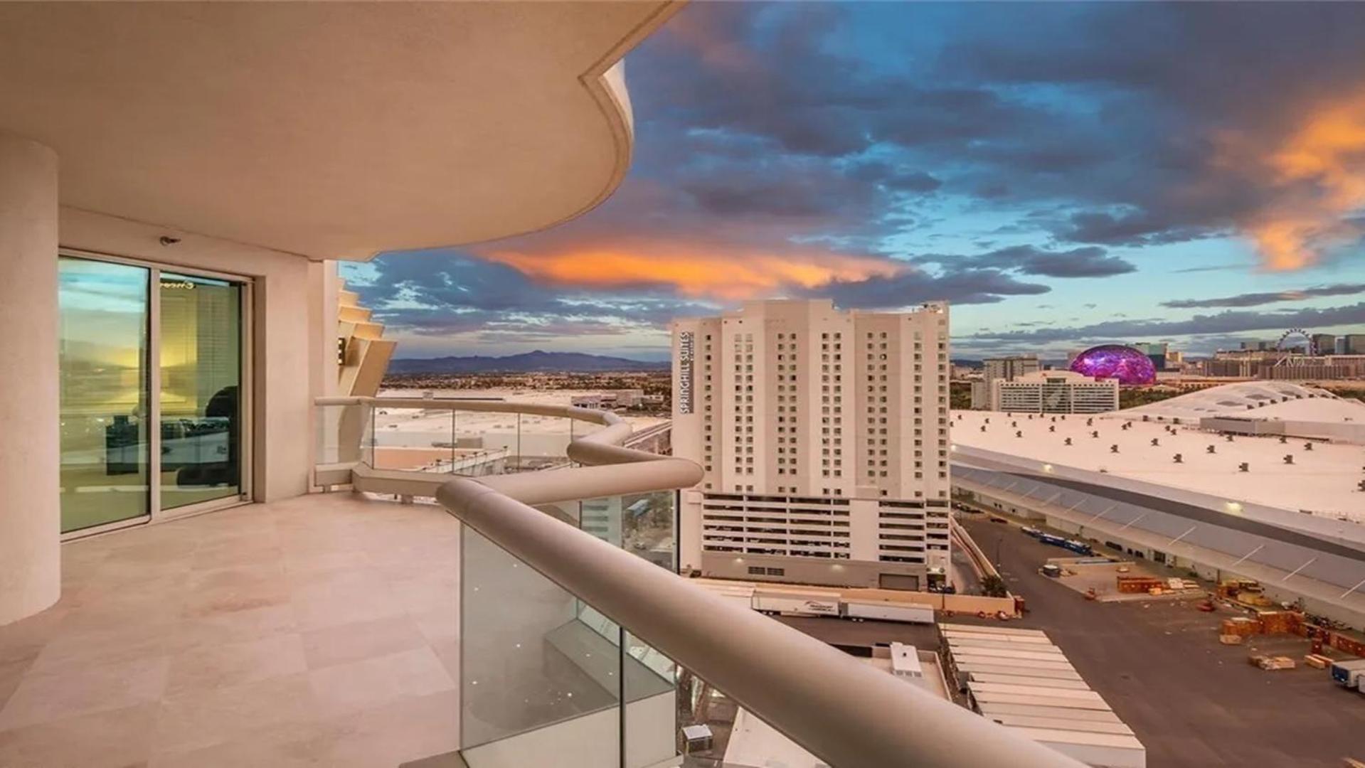 Stunning Four Bedroom Fully Professionally Remodeled Apartment Las Vegas Exteriör bild