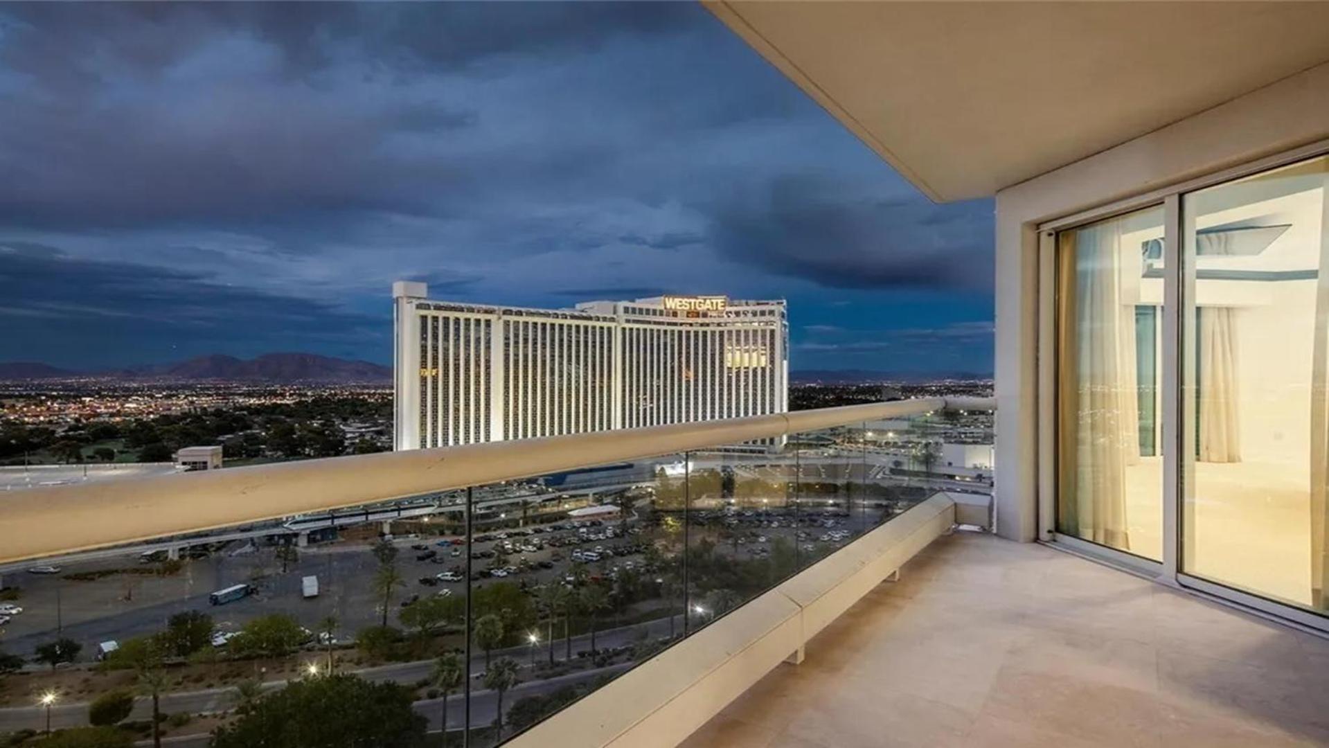 Stunning Four Bedroom Fully Professionally Remodeled Apartment Las Vegas Exteriör bild