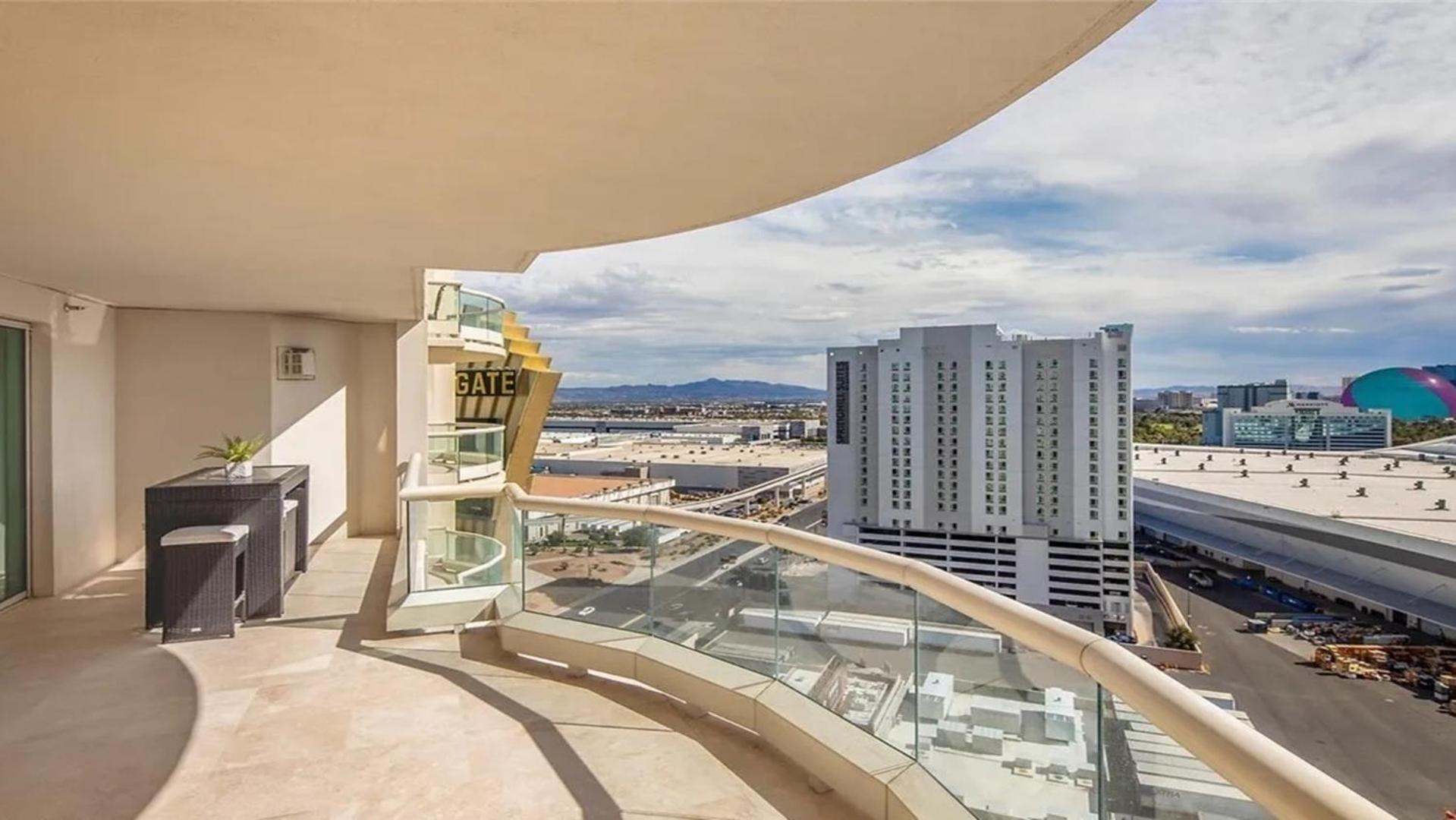 Stunning Four Bedroom Fully Professionally Remodeled Apartment Las Vegas Exteriör bild